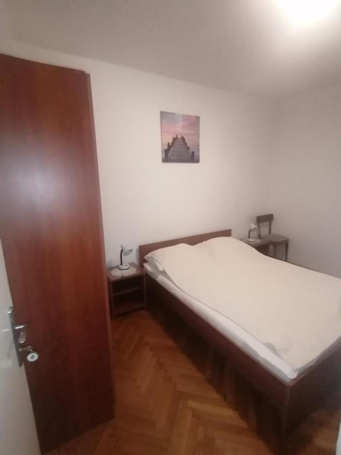 Marina Apartment End Rooms Vela Luka Εξωτερικό φωτογραφία