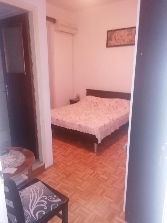 Marina Apartment End Rooms Vela Luka Εξωτερικό φωτογραφία