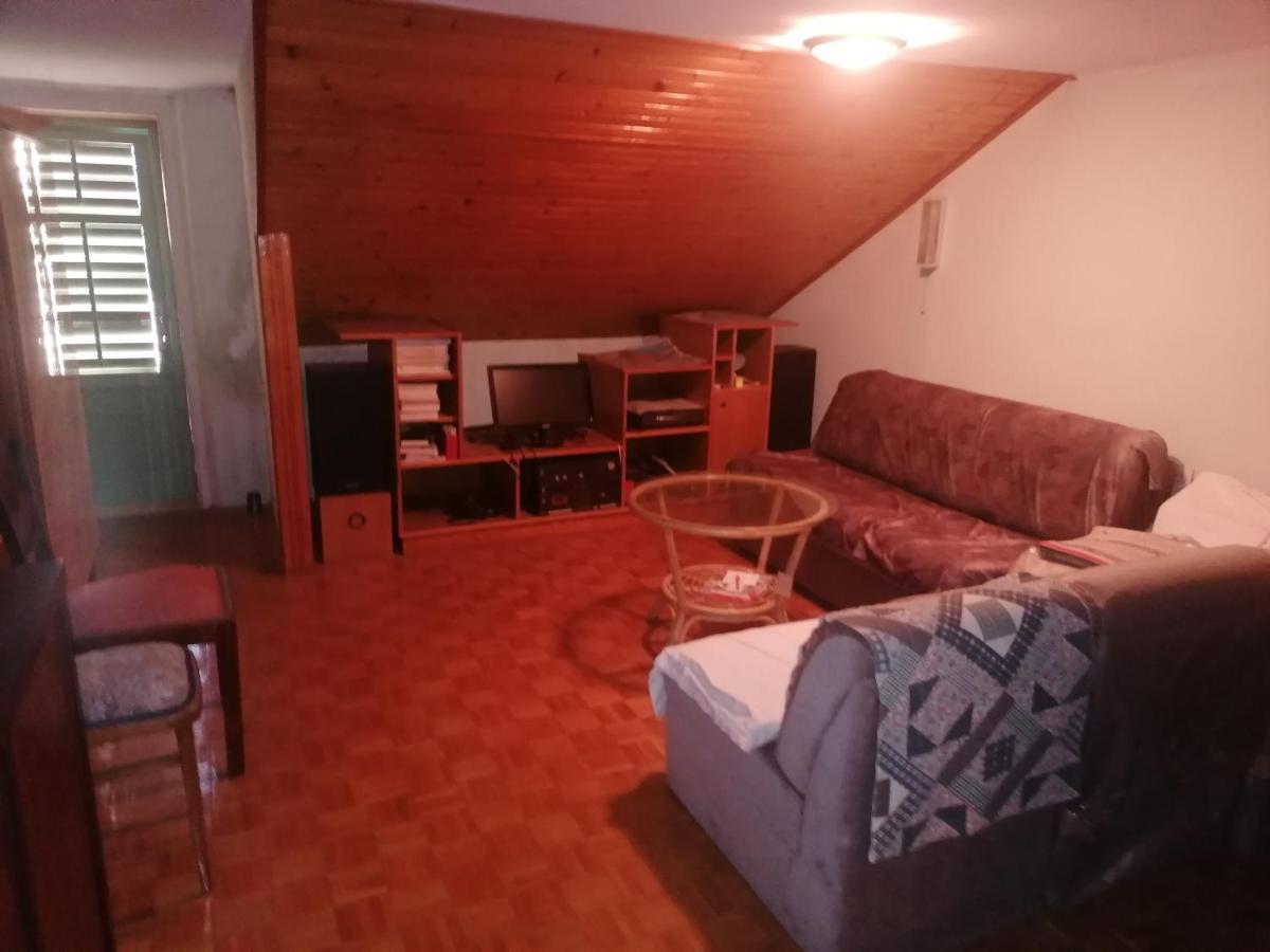 Marina Apartment End Rooms Vela Luka Εξωτερικό φωτογραφία
