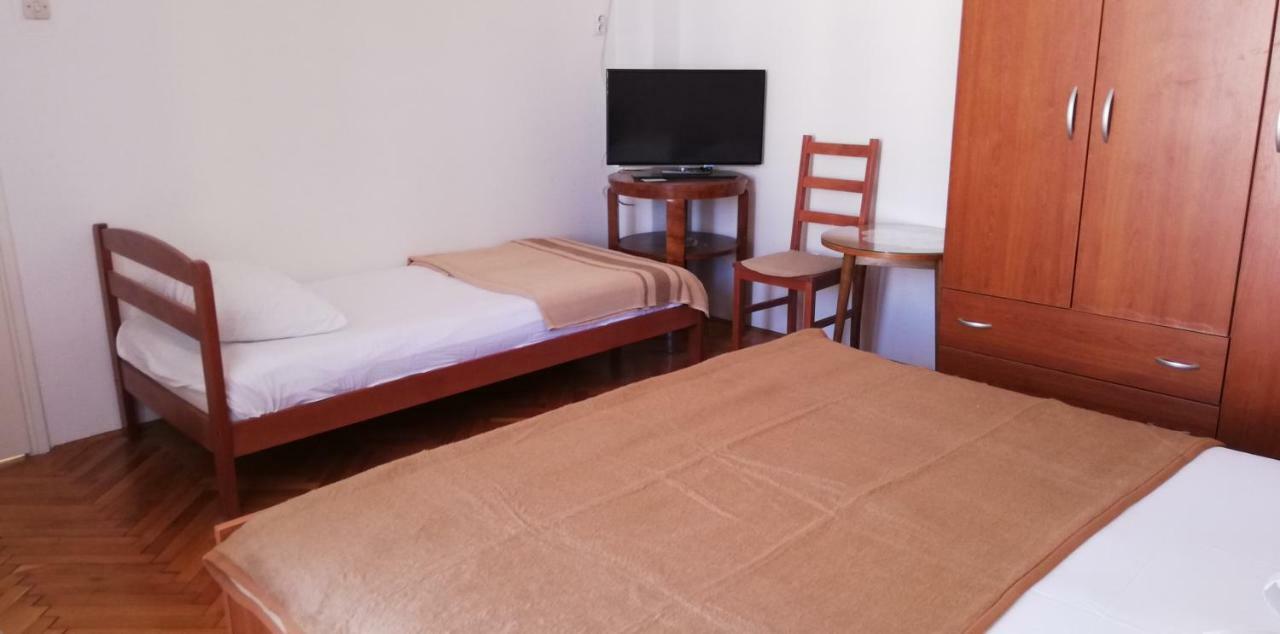Marina Apartment End Rooms Vela Luka Εξωτερικό φωτογραφία
