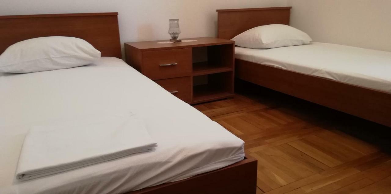 Marina Apartment End Rooms Vela Luka Εξωτερικό φωτογραφία